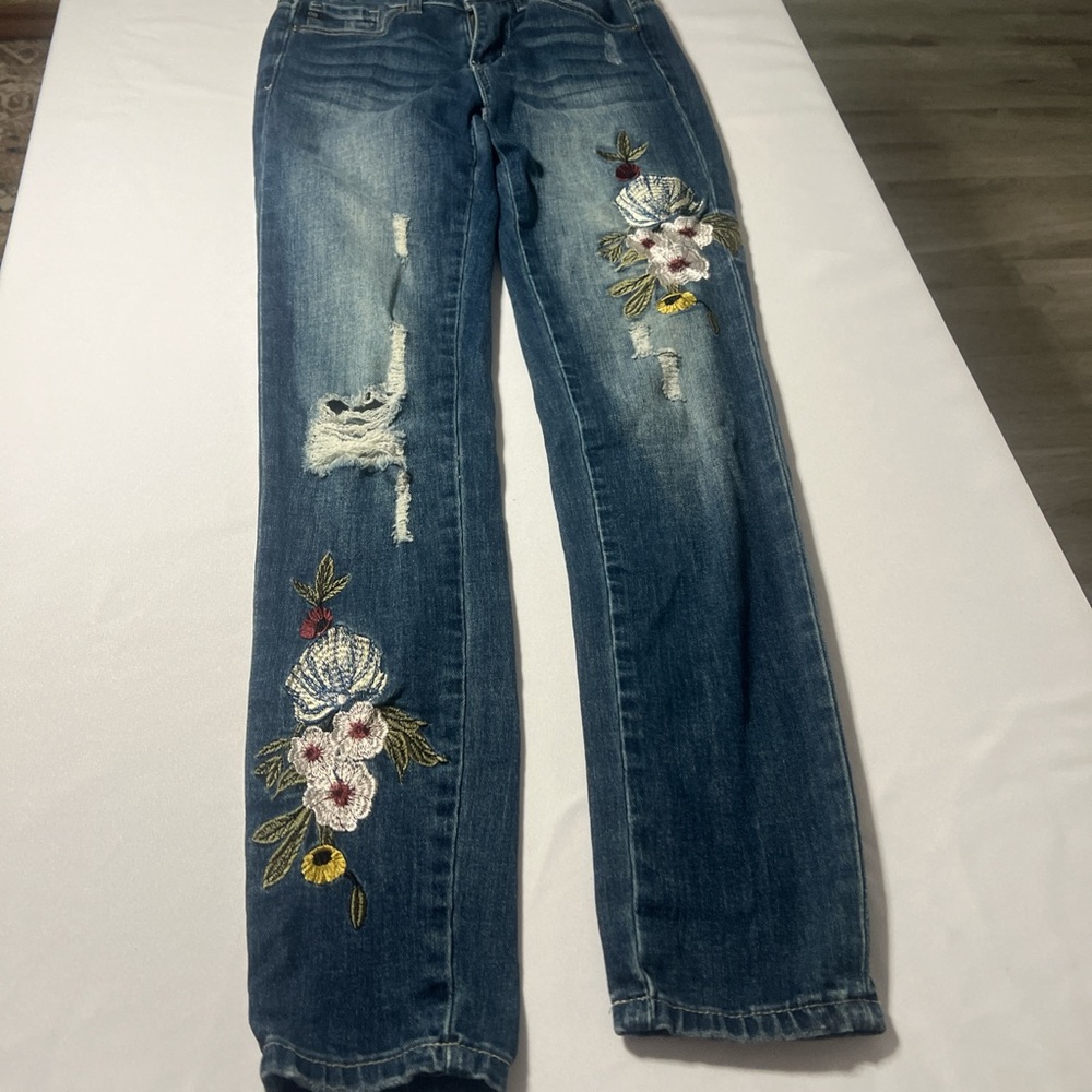 Embroidered Blue Jeans for Women